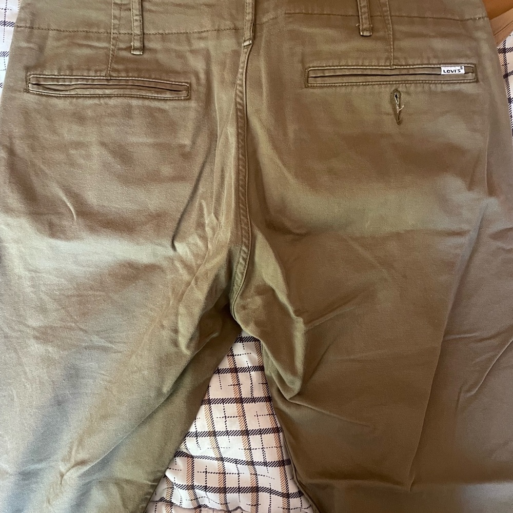 Levi’s Khakis